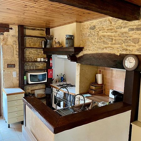La Vieille Ferme: Superbe Complexe De 3 Gites En Pierre Avec Piscine Au Coeur Du Perigord Noir Saint-Genies Dış mekan fotoğraf