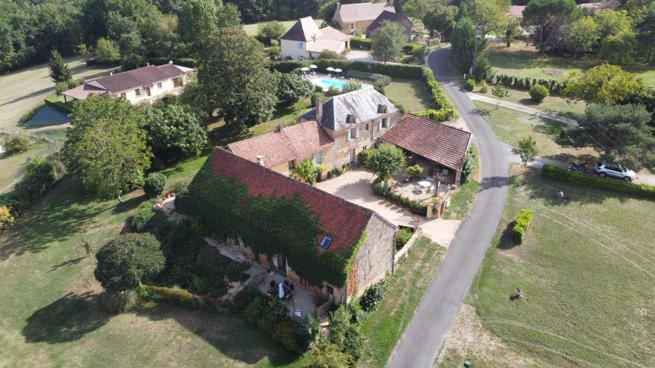 La Vieille Ferme: Superbe Complexe De 3 Gites En Pierre Avec Piscine Au Coeur Du Perigord Noir Saint-Genies Dış mekan fotoğraf